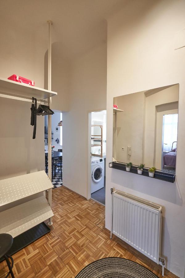 Fancy Home For 5 With Self-Check-In At Spittelberg 비엔나 외부 사진
